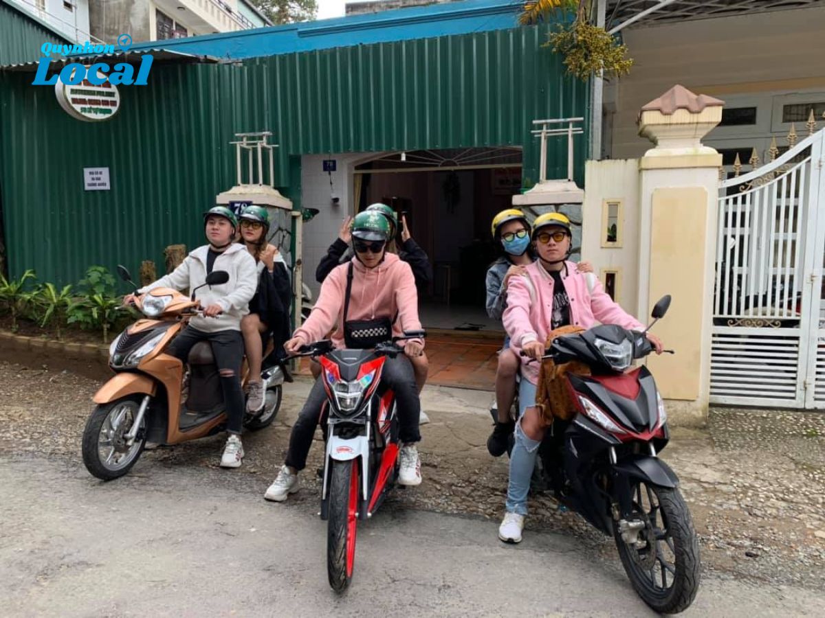 Xe máy ở Sơn Loan được bảo dưỡng thường xuyên kèm với dịch vụ giao xe miễn phí