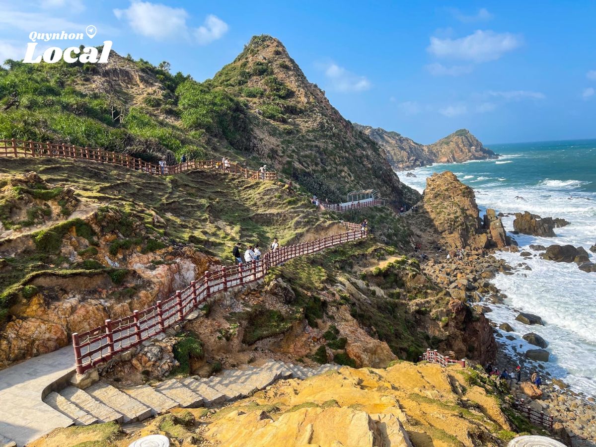 Một góc đẹp hùng vĩ tại Eo Gió