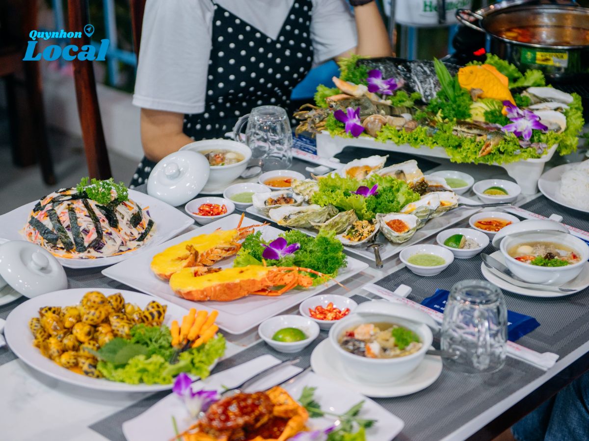 Hải sản chế biến tươi sống tại nhà hàng Lộc Biển