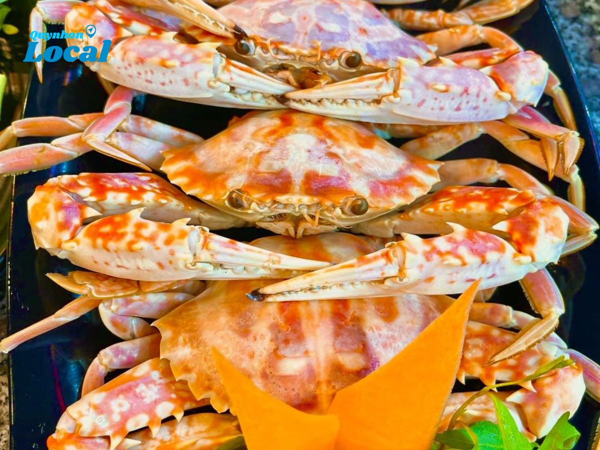 Ghẹ tươi ngon tại quán