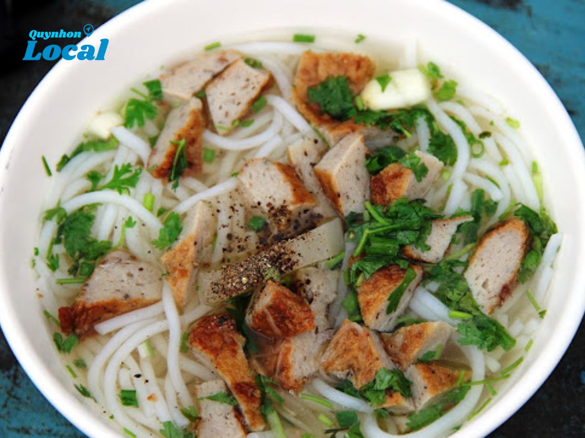 Hương vị nước lèo đậm đà