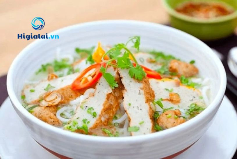 bánh canh chả cá quy nhơn