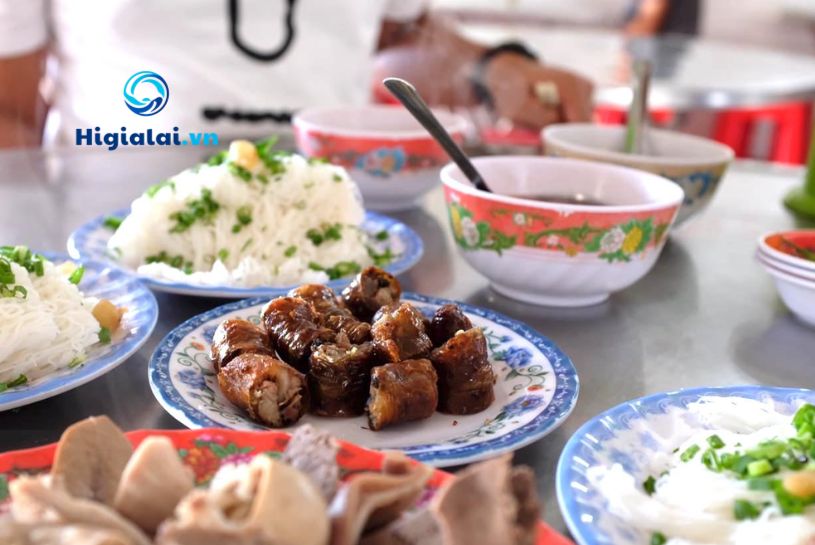 bánh hỏi lòng heo quy nhơn
