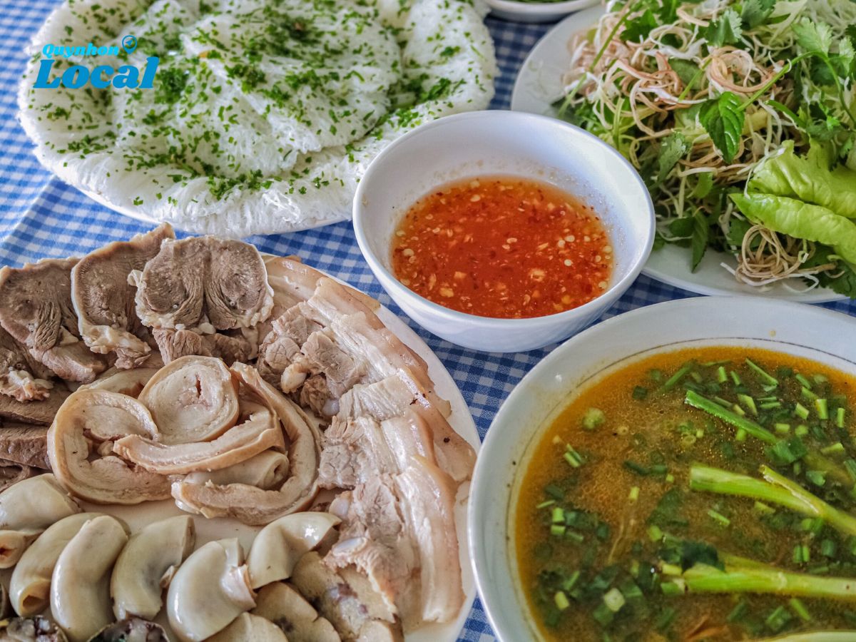Bánh hỏi cháo lòng Quy Nhơn