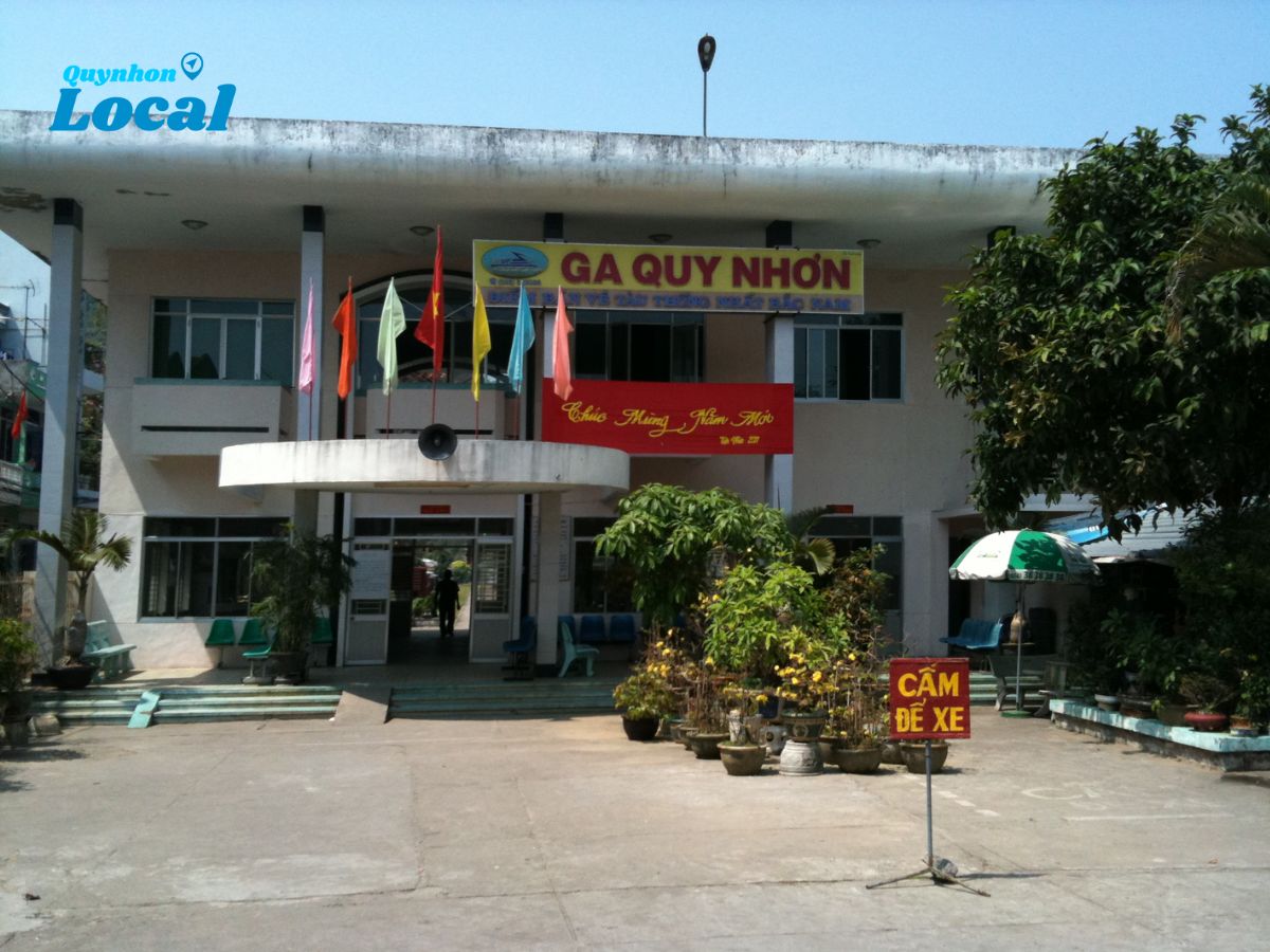 Ga tàu Quy Nhơn