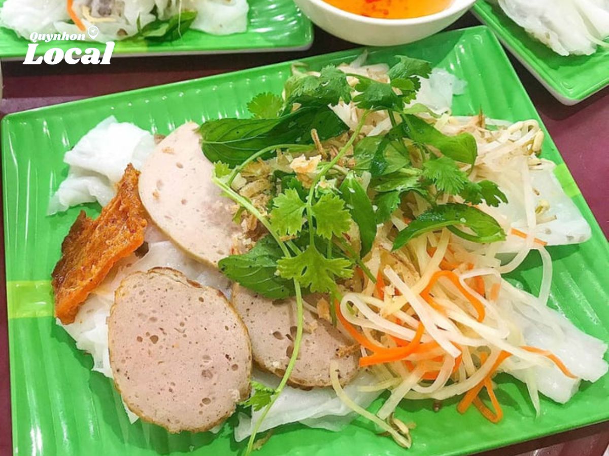 Bánh cuốn vỉa hè 270 Bạch Đằng