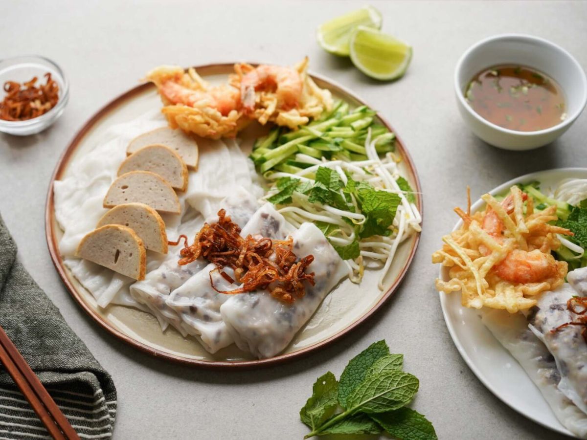 Gia Bảo, địa chỉ bánh cuốn nổi tiếng tại Quy Nhơn