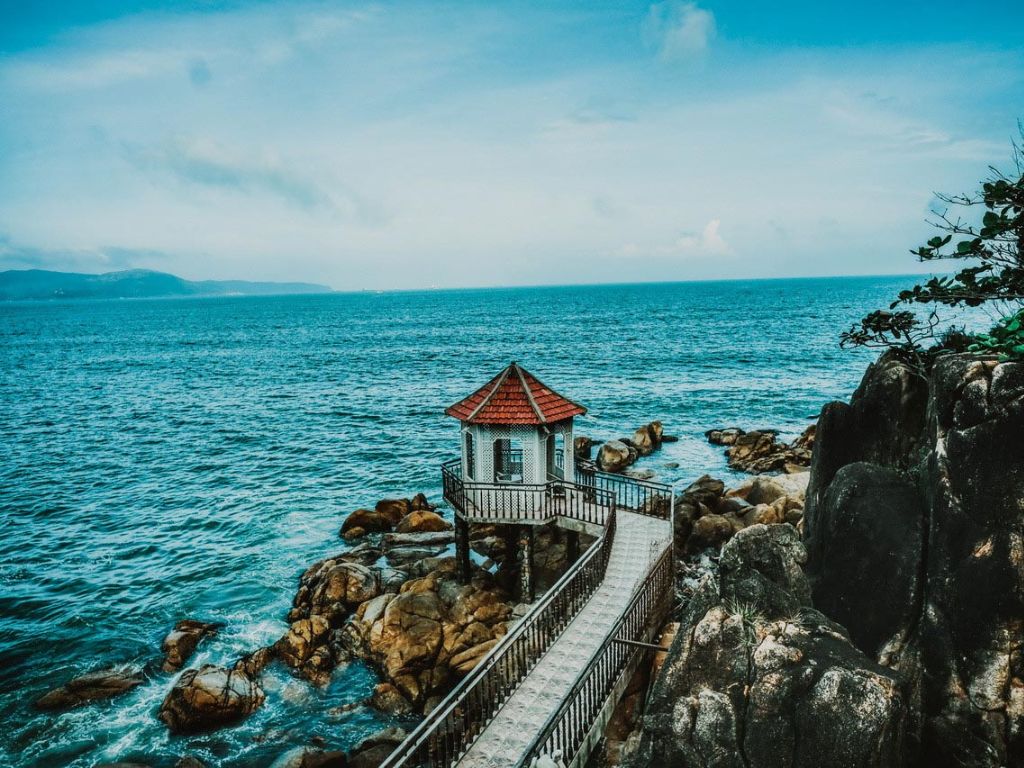 Bãi biển Quy Nhơn