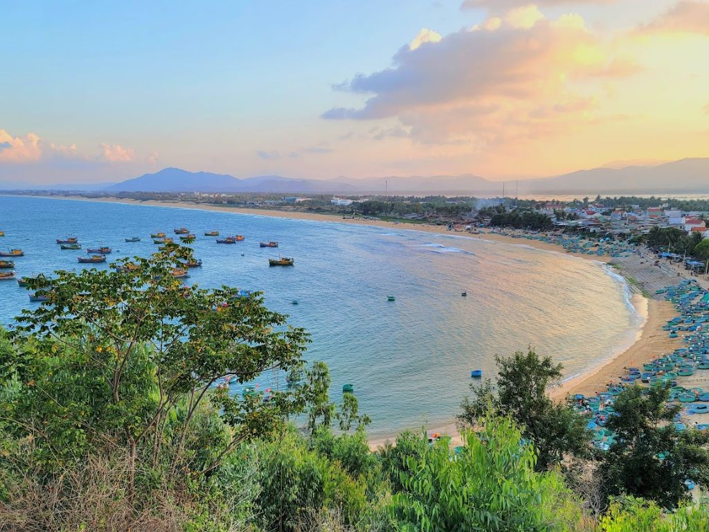 Bãi biển Quy Nhơn