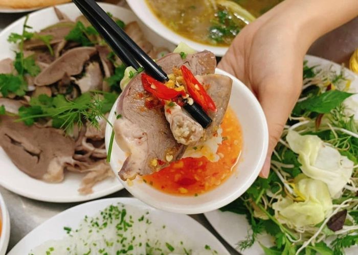 Bánh hỏi cháo lòng Quy Nhơn