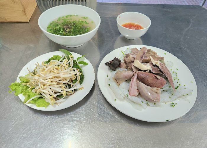 Bánh hỏi cháo lòng Quy Nhơn