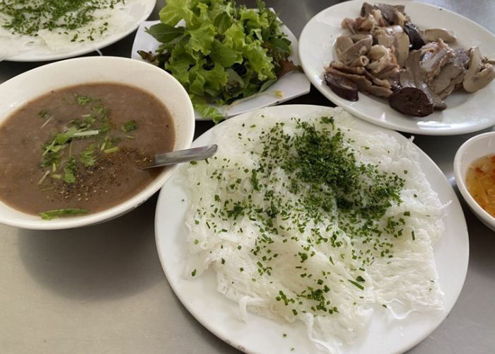 Bánh hỏi cháo lòng Quy Nhơn
