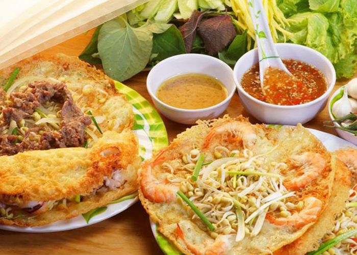Bánh xèo tôm nhảy Quy Nhơn
