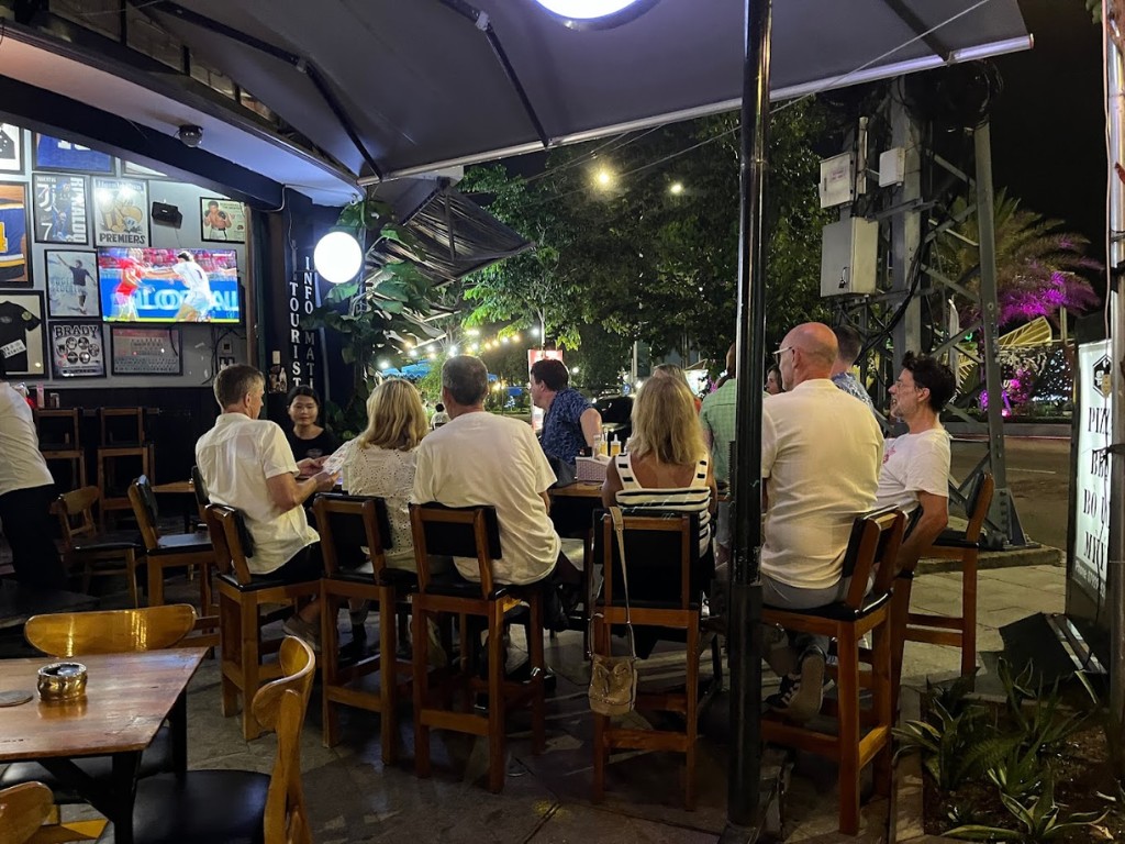 Quán bar Quy Nhơn