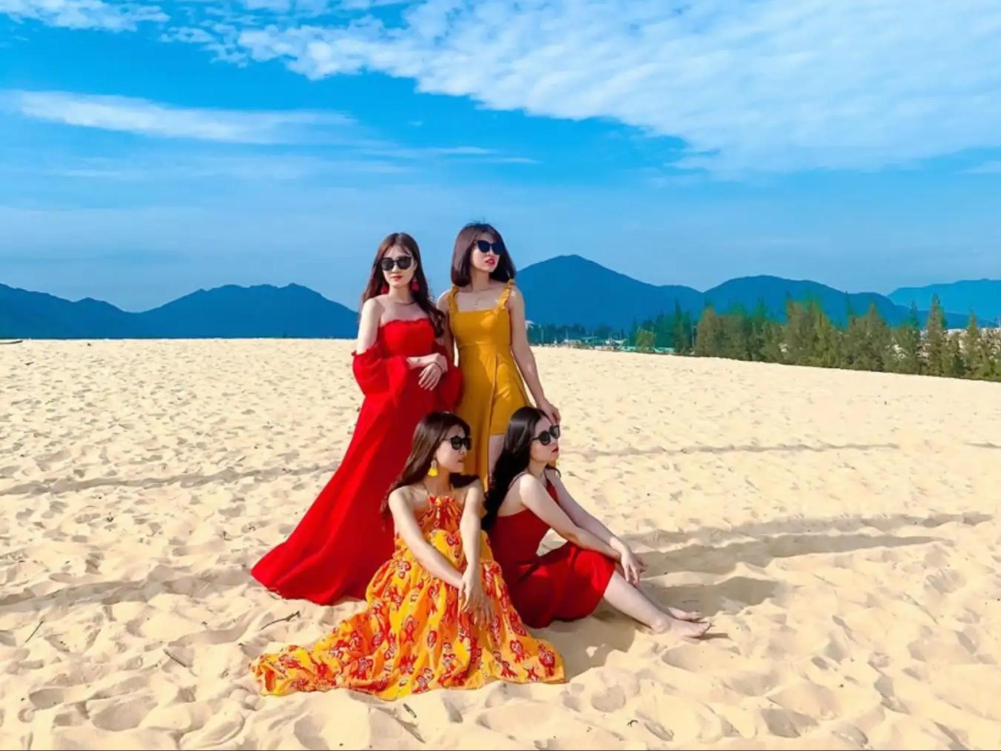 Đồi cát Phương Mai
