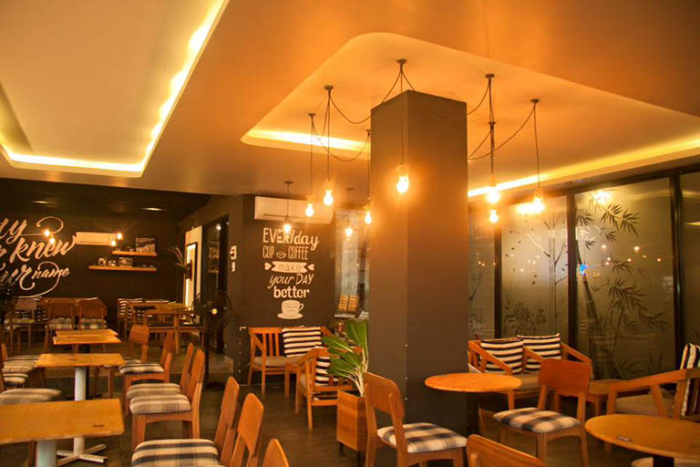 Café Moonlight
