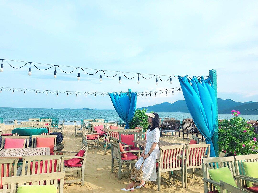 cà phê gần biển Quy Nhơn