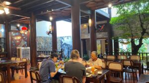 nhà hàng chay ở Quy Nhơn