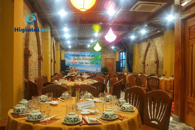 nhà hàng đặc sản Quy Nhơn