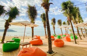 quán cà phê gần biển Quy Nhơn