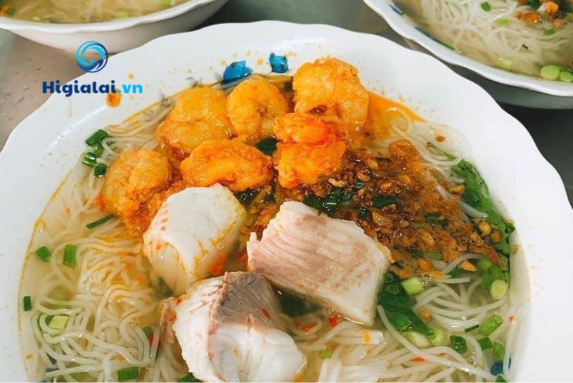 ăn tối quy nhơn