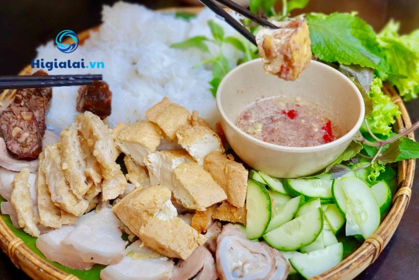ăn trưa quy nhơn