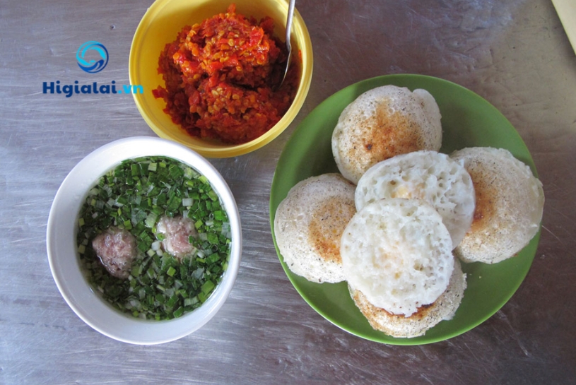 bánh căn quy nhơn