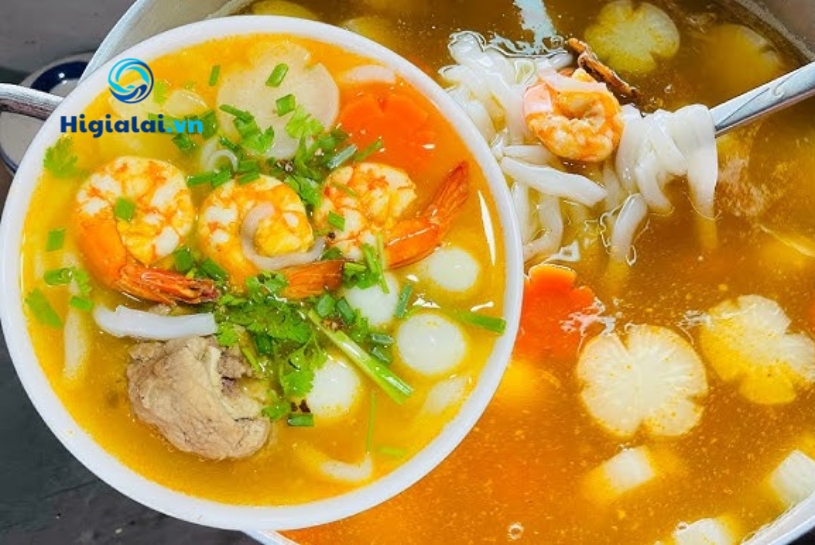bánh canh quy nhơn