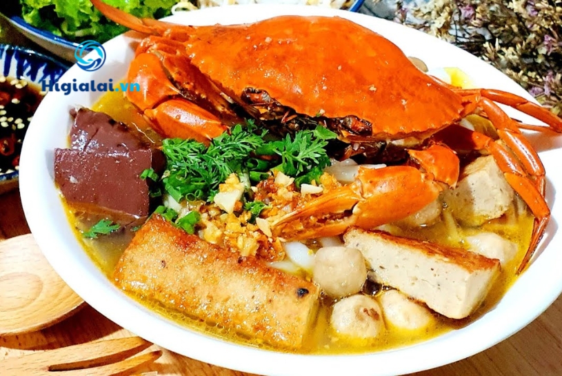 bánh canh quy nhơn